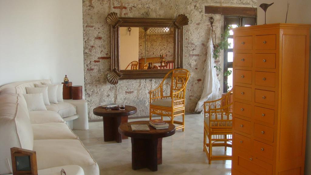 Hotel Torre Del Reloj Cartagena Bilik gambar