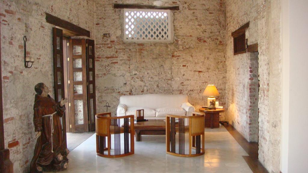 Hotel Torre Del Reloj Cartagena Bilik gambar
