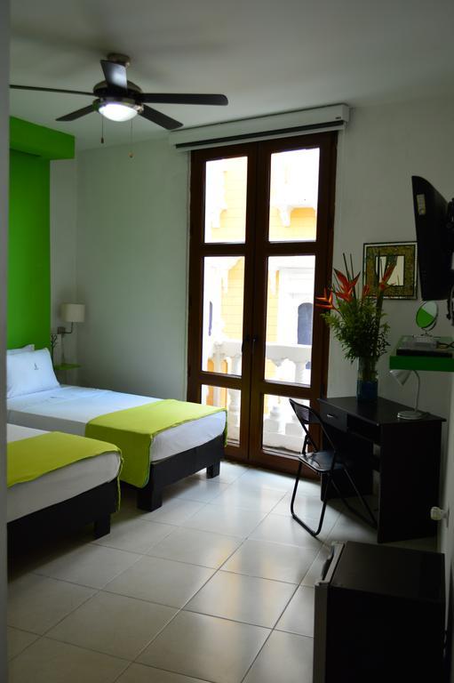 Hotel Torre Del Reloj Cartagena Luaran gambar