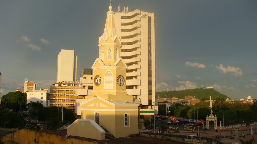 Hotel Torre Del Reloj Cartagena Luaran gambar